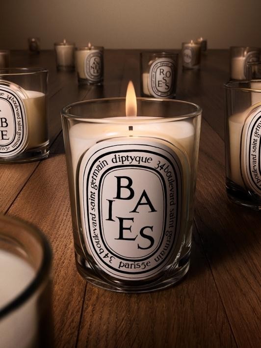 经典香氛蜡烛：从原料到可持续理念的焕然新生